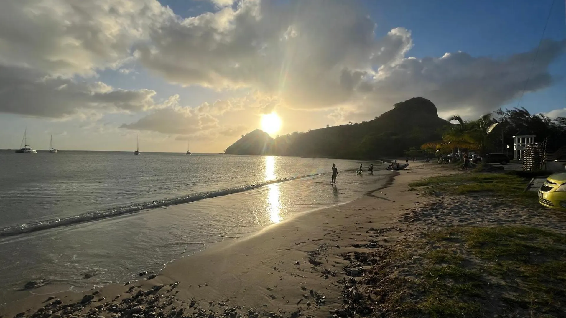 Beachwalk Becune Cap Estate